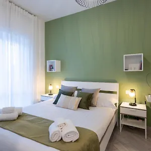 Ottoboni Apartment, 4 Persone, Balcone, Wi-fi, Stazione Tiburtina Roma